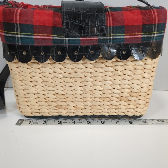 Woven Straw And Plaid Shoulder Bag - Picture 3 of 6